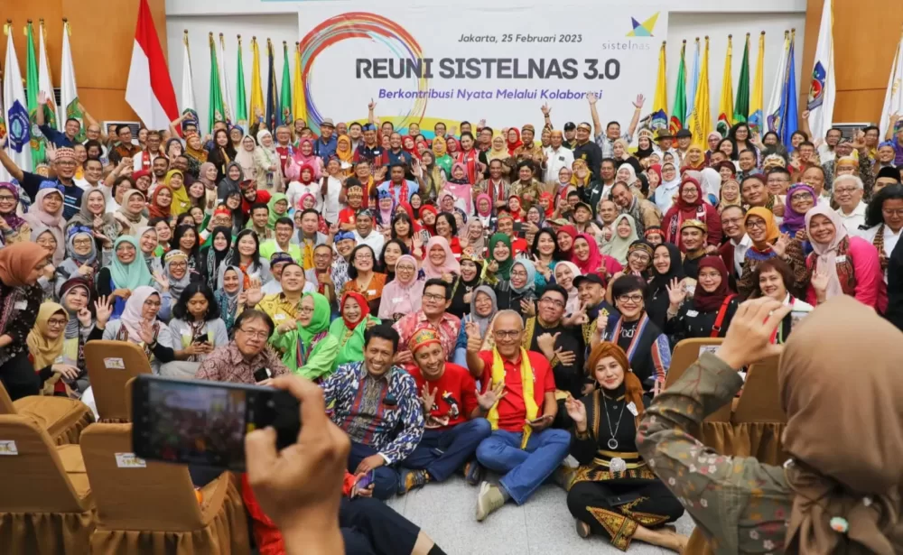 Emil Dardak Ungkap Kisah Jadi Juara 1 Siswa Teladan Nasional SMP se DKI Jakarta