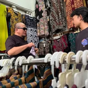 Sambangi UMKM di Tuban, LaNyalla Dorong Daerah Permudah Akses Pembiayaan Sambangi UMKM di Tuban, LaNyalla Dorong Daerah Permudah Akses Pembiayaan