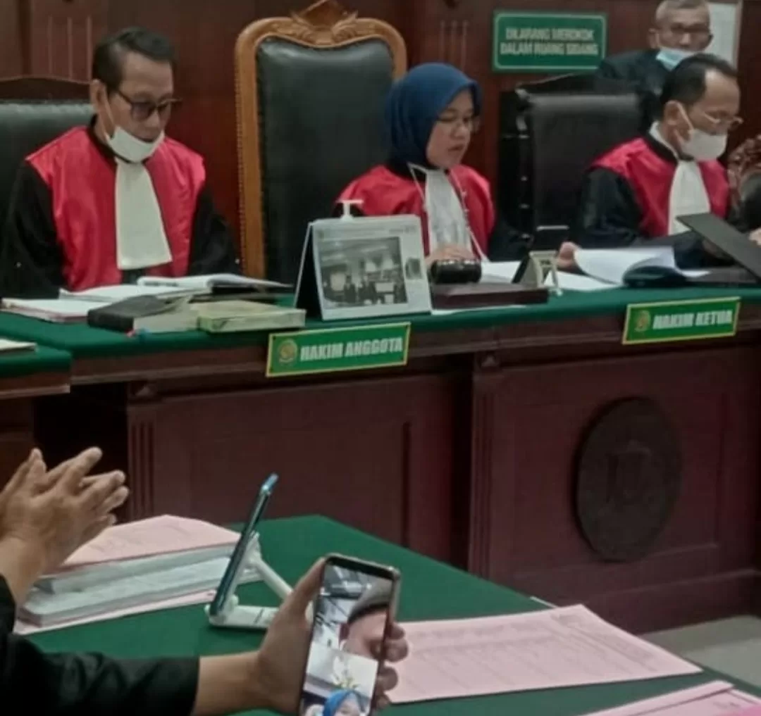 Terbukti Jual Bahan Peledak Lewat Jalur Laut, Mastur Duhukun 2,5 tahun Bui