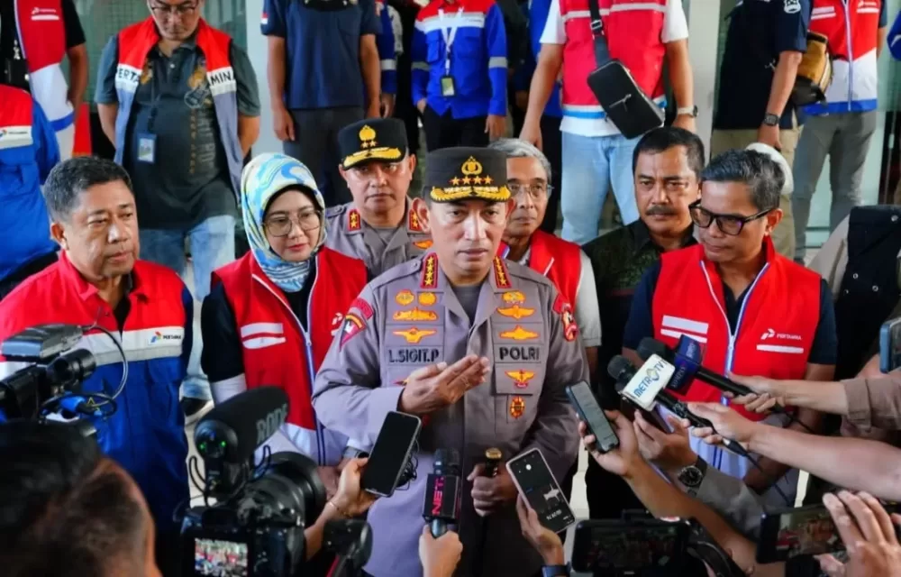 Polri dalami Penyebab Kebakaran Depo Pertamina