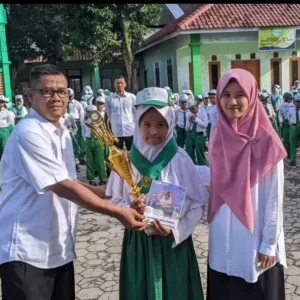 Siswi MI Pehnangka Ngawi Raih Juara ll Nasional Lomba IMLA Siswi MI Pehnangka Ngawi Raih Juara ll Nasional Lomba IMLA