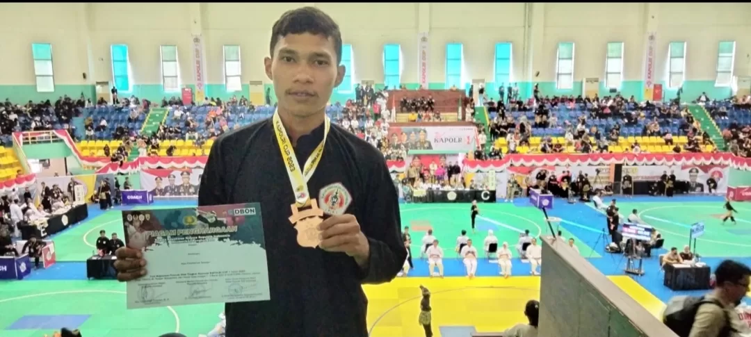 Atlet Polda Sulteng Sabet Perunggu di Kejuaraan Pencak Silat Kapolri Cup I-2023 Atlet Polda Sulteng Sabet Perunggu di Kejuaraan Pencak Silat Kapolri Cup I-2023