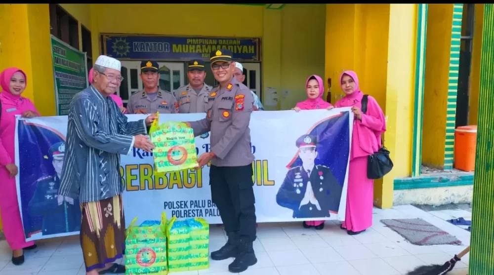 Polsek Palu Barat, Berbagi Berkah Takjil di Bulan Ramadhan