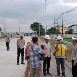 Jalan Cor By Pass Mojokerto Dibuka Kurangi Kecepatan Hindari Ban Pecah Jalan Cor By Pass Mojokerto Dibuka Kurangi Kecepatan Hindari Ban Pecah