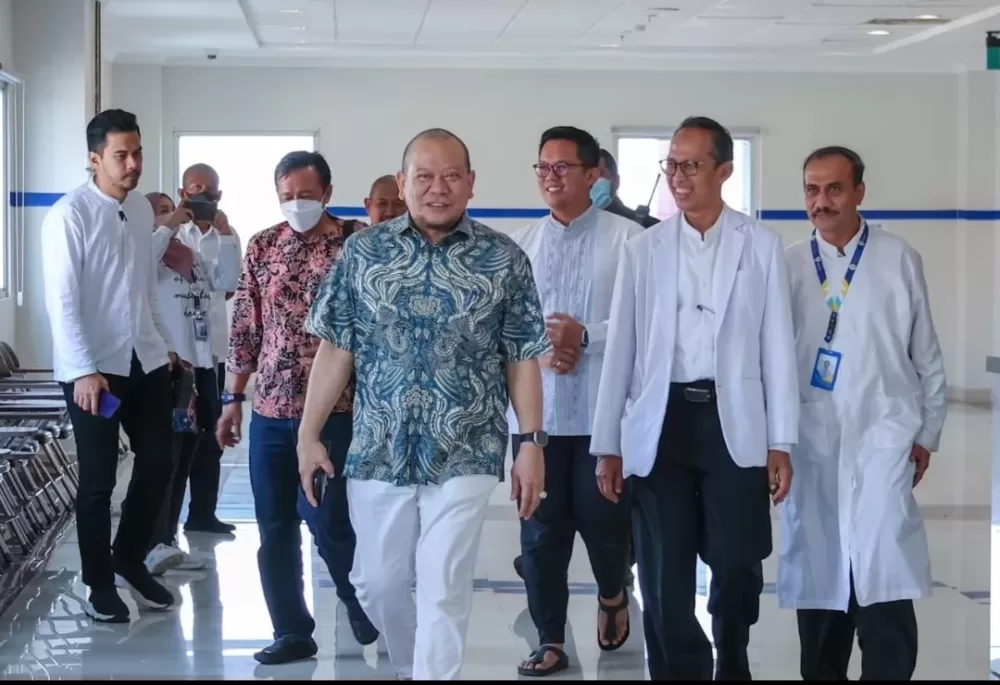 Datangi Rumah Sakit Unair, LaNyalla Cek Kesehatan untuk Syarat DPD RI