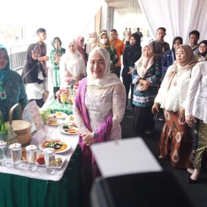 Bupati Anna Hadiri Peringatan Hari Kartini, Dorong Inovasi Kuliner Khas Bojonegoro Bupati Anna Hadiri Peringatan Hari Kartini, Dorong Inovasi Kuliner Khas Bojonegoro