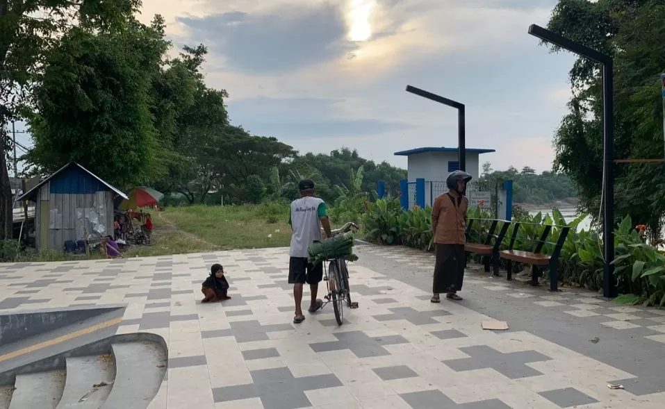 Taman Bengawan Solo Bojonegoro Makin Cantik, Jadi Tempat Santai Bareng Keluarga
