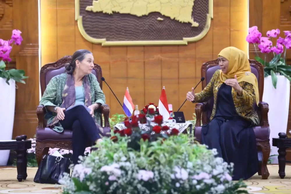 Terima Utusan Belanda, Khofifah Tawarkan Empat Peluang yang Bisa Dikerjasamakan