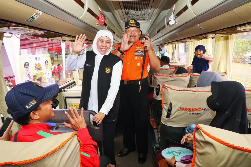 Dilepas Khofifah, 24 Bus Dari Jakarta Masuk Jatim