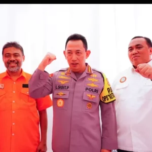 Kapolri Jendral Sigit, Demi Kesejahteraan Buruh Teruskan Perjuangan Kapolri Jendral Sigit, Demi Kesejahteraan Buruh Teruskan Perjuangan