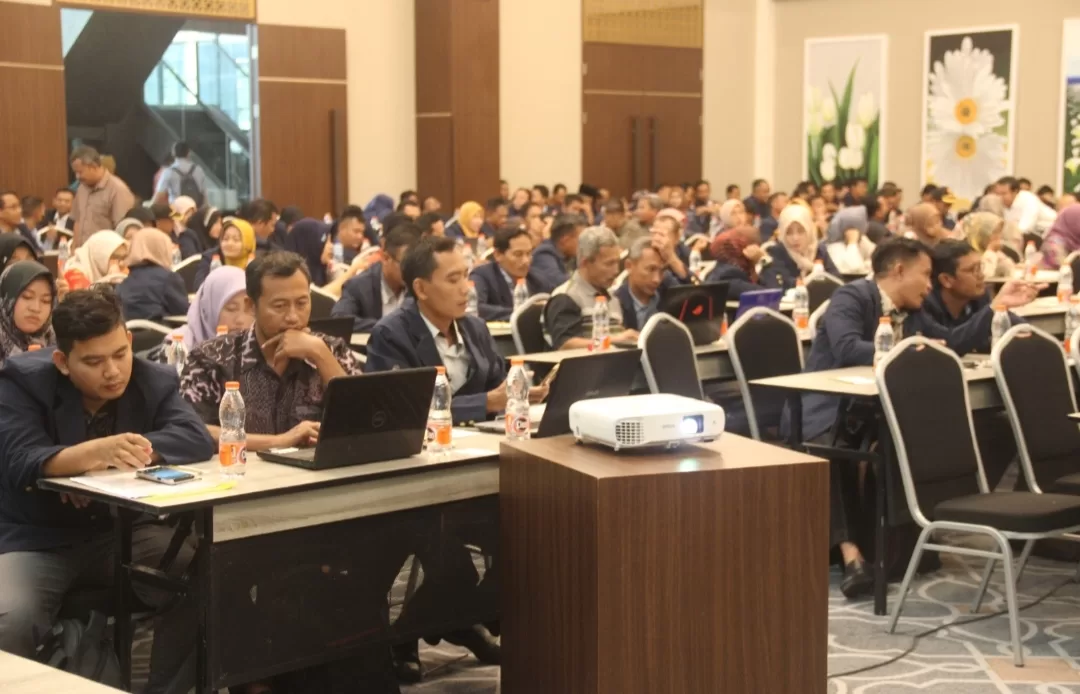Target Selesai Tepat Waktu, Ratusan Mahasiswa RPL Jenjang S1 Unesa Ikuti Workshop Skripsi
