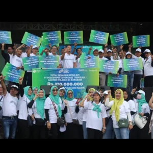 PT Pegadaian Kanwil XII Surabaya Borong Reward Nasional Pada HUT ke – 122 PT Pegadaian Kanwil XII Surabaya Borong Reward Nasional Pada HUT ke – 122