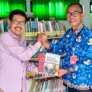 MENDONGKRAK MENTAL LITERASI