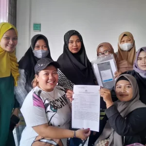 Uang Arisan Tak Didapatkan, Puluhan Emak Emak Adukan Ke Polisi