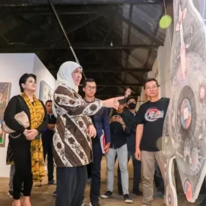 Pameran Seni Rupa ArtOs Nusantara, Khofifah : Wadah Aktualisasi Karya Seniman Jatim