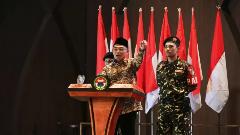 Membuka Rakernas II PB IKA-PMII, Menko Muhadjir Ajak Berkolaborasi