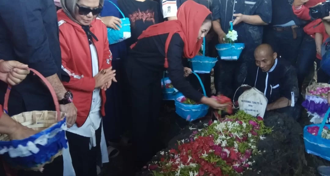 Almarhum Whisnu Sakti Kader Inspiratif Dalam Membangun PDIP di Surabaya