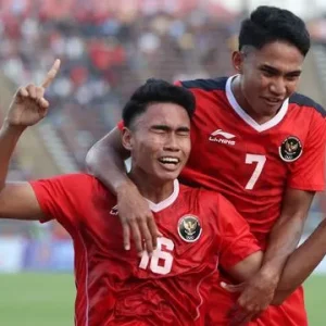 Dramatis! Diwarnai Kartu Merah dan Gol Injury Time Bawa Timnas U-22 Ke Final