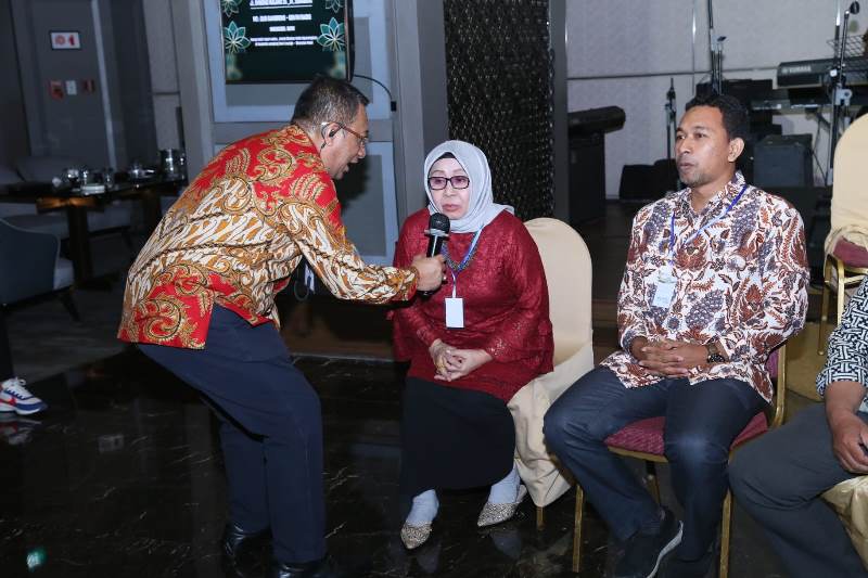 Alumni FH Unair Surabaya Gelar Halal Bihalal
