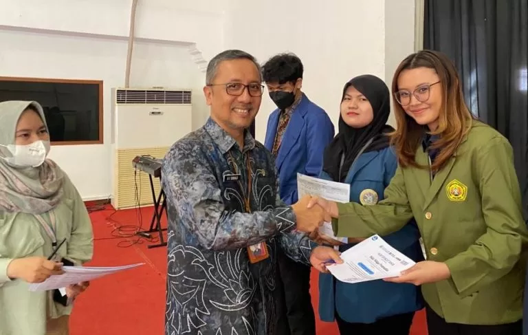 Setelah 5 Bulan, 334 Mahasiswa dari Sejumlah PT Indonesia Akhiri Magang di Surabaya