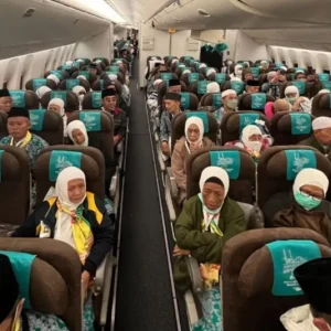 Sering Terjadi Perubahan Jadwal Pemberangkatan, Kemenag Minta Garuda Komitmen Sering Terjadi Perubahan Jadwal Pemberangkatan, Kemenag Minta Garuda Komitmen