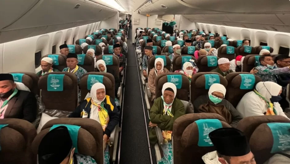Sering Terjadi Perubahan Jadwal Pemberangkatan, Kemenag Minta Garuda Komitmen