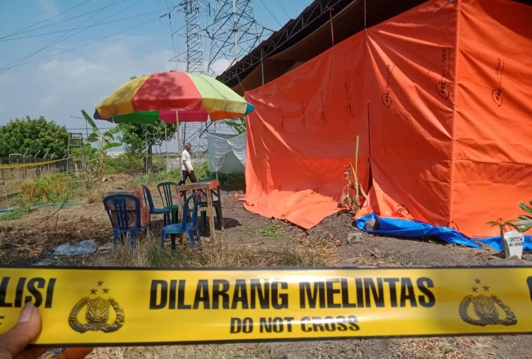 Cari Petunjuk Tambahan, Makam Indra Lesmana Di Bongkar Petugas