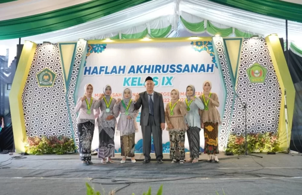 384 Siswa MTSN 5 Magetan Ikuti Haflah Akhirussanah tapel 2022/2023