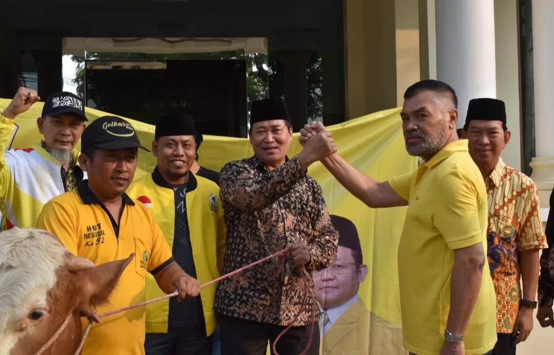 Terima Hewan Qurban Golkar Jatim, Wakil Ketua PWM Sholihin : Insyaallah  Bermanfaat