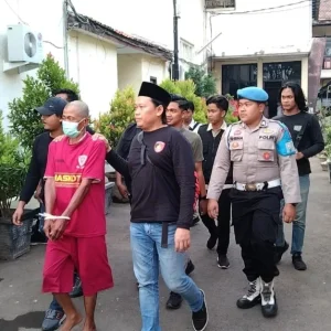 Lantaran Hutang Rp.13juta Amil Tega Bunuh Sadi Lantaran Hutang Rp.13juta Amil Tega Bunuh Sadi