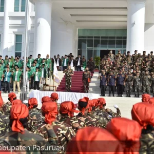 Gelar Apel Kebangsaan di Pasuruan, Gus Irsyad Bangga Banser Berkhidmah Pada NU Dengan Ikhlas