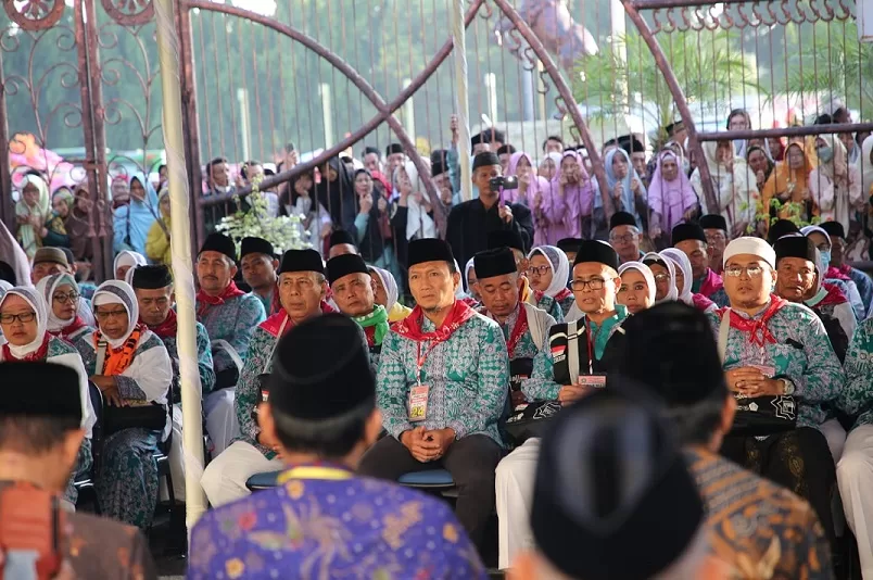 Hari Ini Giliran Calon Jemaah Haji Kloter 24 Tuban Diberangkatkan