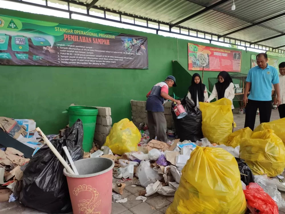 Siswa SD dan SMP Banyuwangi Kelola Sampah Berkelanjutan