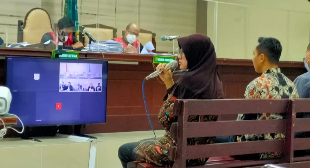 Sidang Dana Hibah, Istri Zaenal Afif Akui Uang yang Disita KPK Sebagian dari THR anggota Dewan
