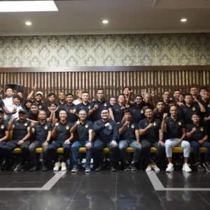 Bupati Kediri Didapuk Menjadi Dewan Pembina Persik Kediri