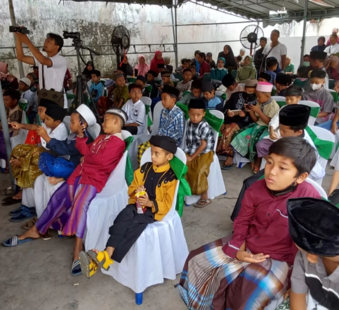 Warga Jember Antusias Ikuti Khitanan Massal Pegadaian Area Jember