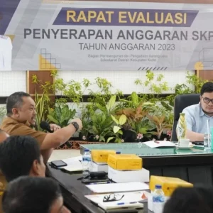 Pemkab Kediri Mengkaji Perluasan Akses Jalan ke Stadion