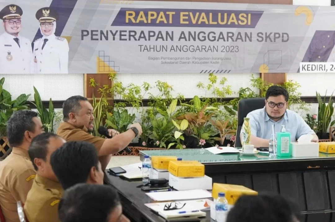 Pemkab Kediri Mengkaji Perluasan Akses Jalan ke Stadion