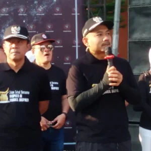 Jalan Sehat Bareng Mas Ony & Mas Antok Meriahkan HUT Ngawi ke – 665