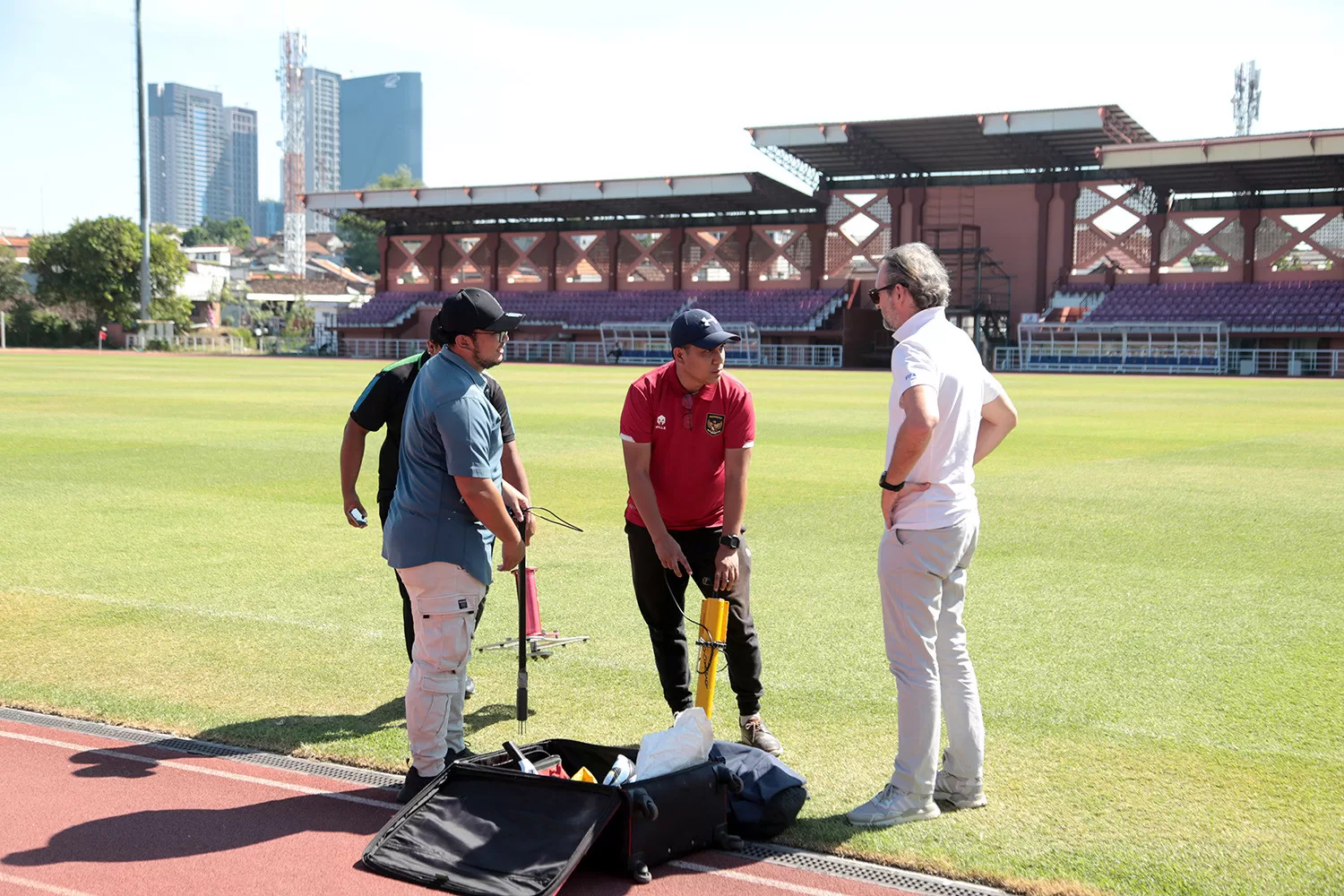 FIFA Inspeksi 3 Stadion Sepak Bola di Surabaya