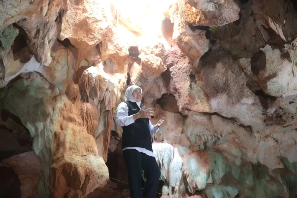 Khofifah Nikmati Gili Iyang, Pulau Dengan Oksigen Kedua Tertinggi di Dunia