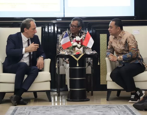 Bertemu Wali Kota, Dubes Prancis Jadikan Surabaya Prioritas Kerja Sama
