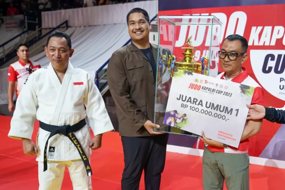 Polda Metro dan Polda Jabar Juara Kembar Judo Kapolri Cup 2023
