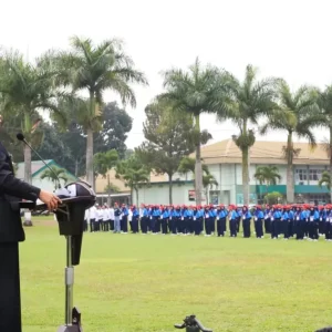 Gubernur Khofifah Ajak Siswa Kuatkan Karakter Sebagai Pelajar Pancasila Gubernur Khofifah Ajak Siswa Kuatkan Karakter Sebagai Pelajar Pancasila