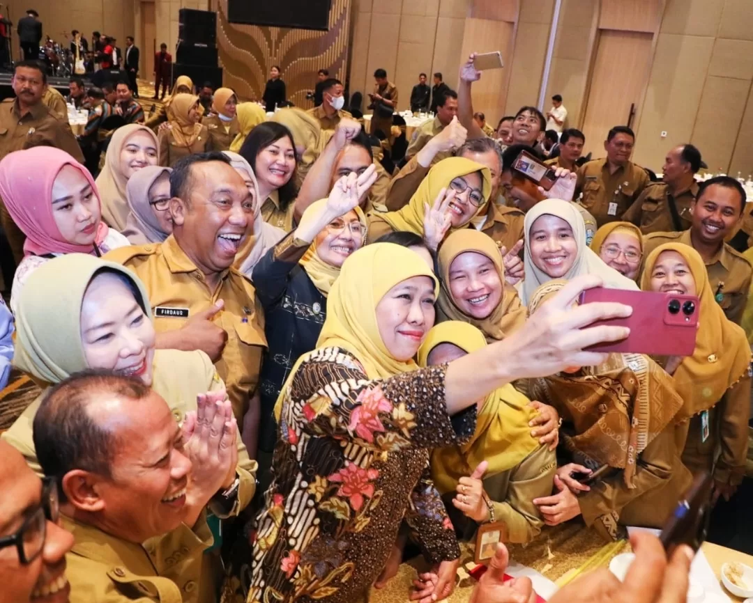 Gubernur Khofifah Konsolidasi Dengan ASN se-Bakorwil Malang