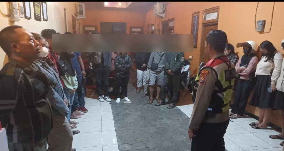 Polisi Razia Narkoba di Kos-kosan, Malah yang Ditemukan Belasan Pasangan Bukan Suami Istri