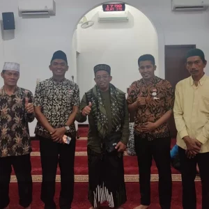 Jalani Hidup Apa Adanya Jalani Hidup Apa Adanya