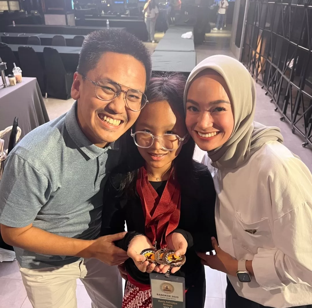 Dari World Scholar’s Cup : Rania Bintang Raih 4 Medali dan Melaju ke Babak Final di AS