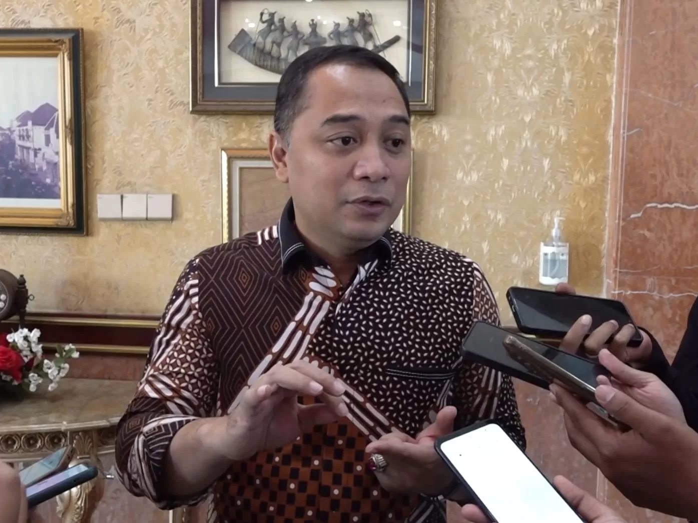 Pesan Eri untuk Warga Surabaya, Jangan Bayar Parkir Kalau tak Diberi Karcis