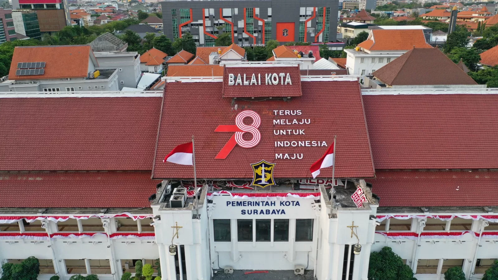 Pemkot Surabaya Segera Lelang Kendaraan Dinas untuk Beli Motor Listrik